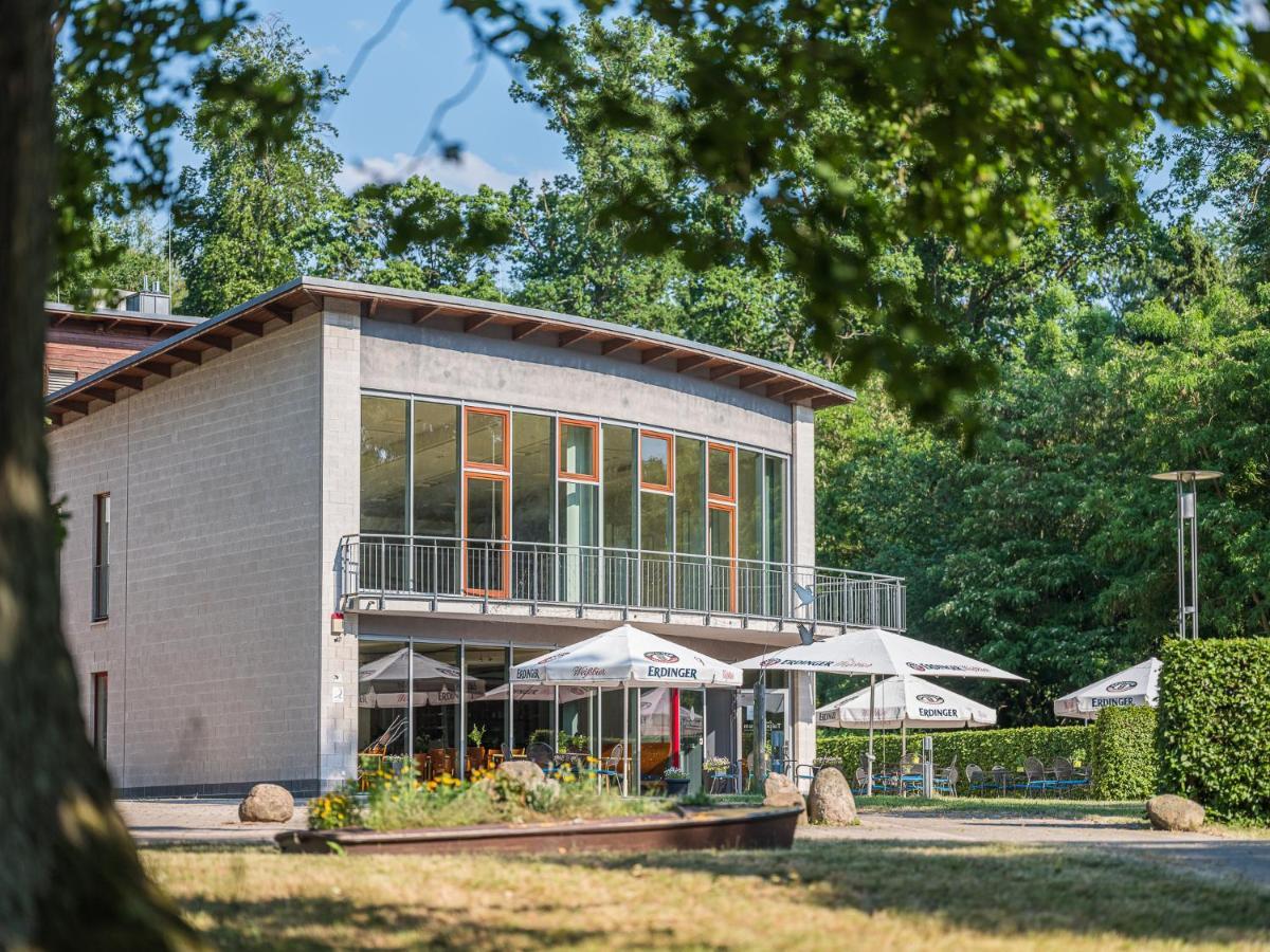 Ferienpark Plauer See Alt Schwerin Eksteriør billede